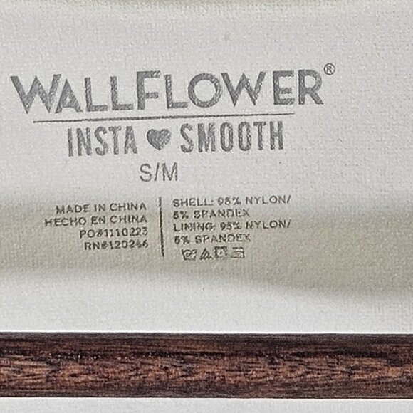 WallFlower Women's Sz S/M White Bodysuit Snap Button Square Neck W/ Inner Suppor - Picture 3 of 9